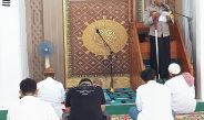 Personel Polsek Dungingi jadi khotib dan imam Sholat Jum’at Berjamaah di Masjid Raudhatul Jannah