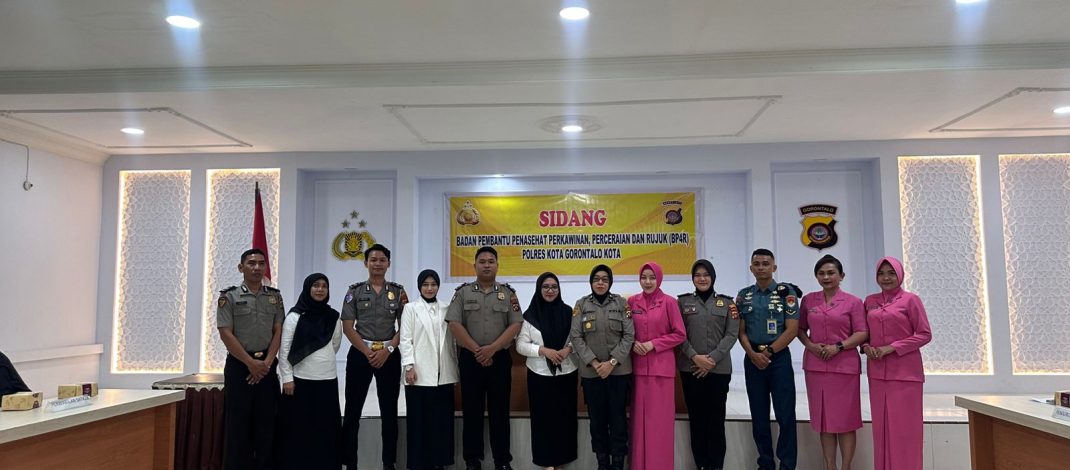 BEKAL MENUJU BAHTERA RUMAH TANGGA: POLRESTA GORONTALO KOTA GELAR SIDANG BP4R BAGI EMPAT PERSONEL