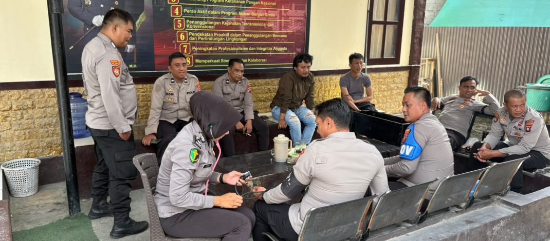 Pastikan Stamina dan Kesehatan Personel Prima, Bid Dokkes Polda Gorontalo Gelar Pemeriksaan Kesehatan di Polsek Dungingi