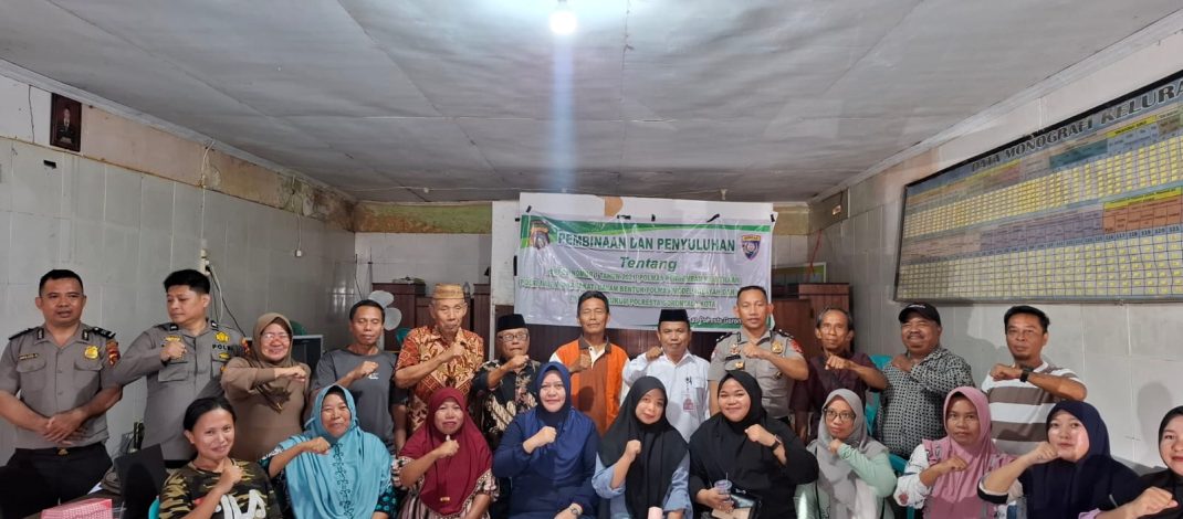 Cegah Potensi Gangguan Kamtibmas, Satbinmas Polresta Gorontalo Kota Gelar Binluh dan Perkuat FKPM di Kelurahan Lekobalo