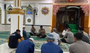 Pererat Silaturahmi dan Sampaikan Pesan Kamtibmas, Kapolresta Gorontalo Kota Gelar Sholat Subuh Berjamaah di Kota Tengah