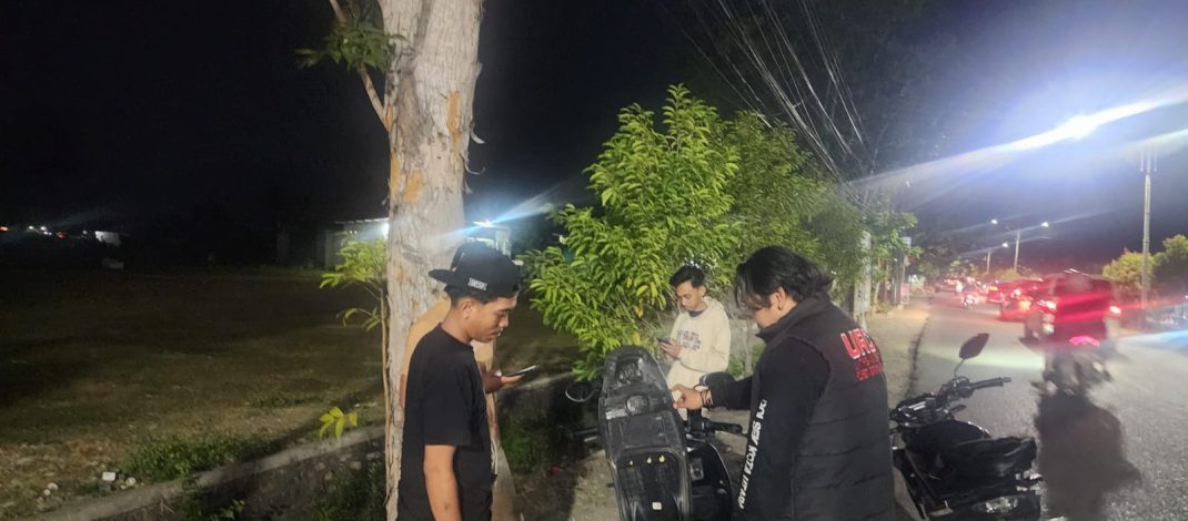 Cipta Kondisi Kamtibmas, Tim URC Polresta Gorontalo Kota Gencarkan Patroli Malam di Titik Kumpul Warga