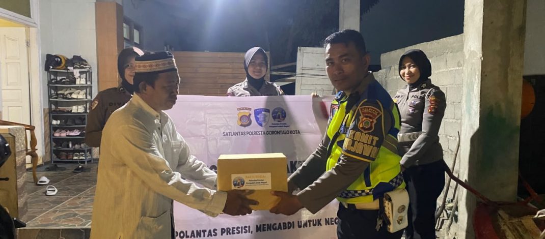 Penuh Kehangatan, Satlantas Polresta Gorontalo Kota Sambangi Purna Tugas ASN Polri di HUT Lalu Lintas ke-71