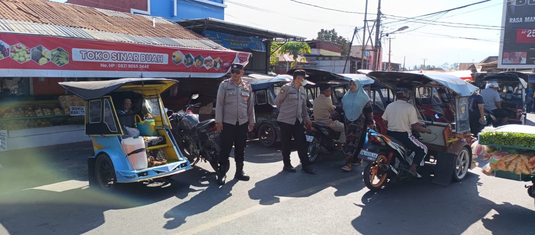 Cegah Kemacetan dan Kriminalitas, Polsek Kota Timur Amankan Pasar Tradisional Kelurahan Bugis