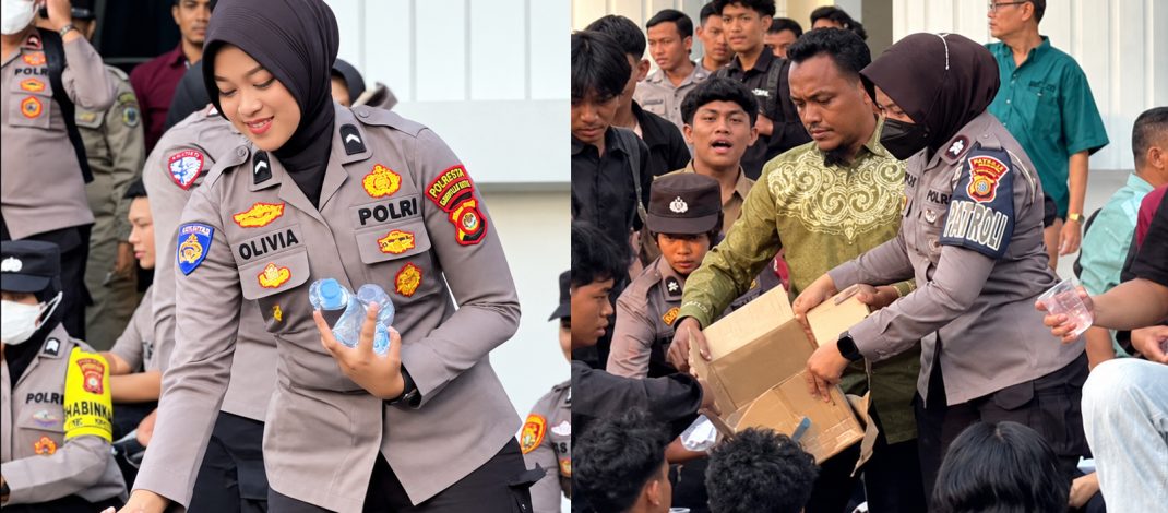 Kawal Dengan Pelayanan Baik, Polresta Gorontalo Kota Tampilkan Sisi Humanis Lewat Srikandi Polwan Membagikan Air Mineral