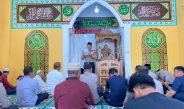 Sambangi Masjid At-Thaharah Tomulabutao, Kapolresta Gorontalo Kota Serap Aspirasi Jamaah lewat Sholat Jum’at Keliling